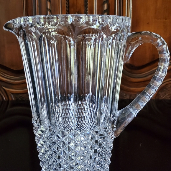 40oz Crystal 💎 Diamond Point Clear Pitcher - Picture 12 of 13